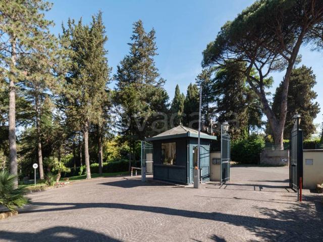 Appartamento in affitto a Municipio Roma XV, Roma Capitale