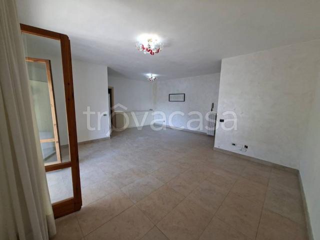 Appartamento in affitto a Casale Prima Porta, Roma Capitale