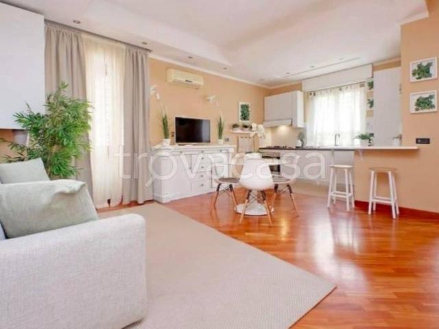 Appartamento in affitto a Municipio Roma VII, Roma Capitale