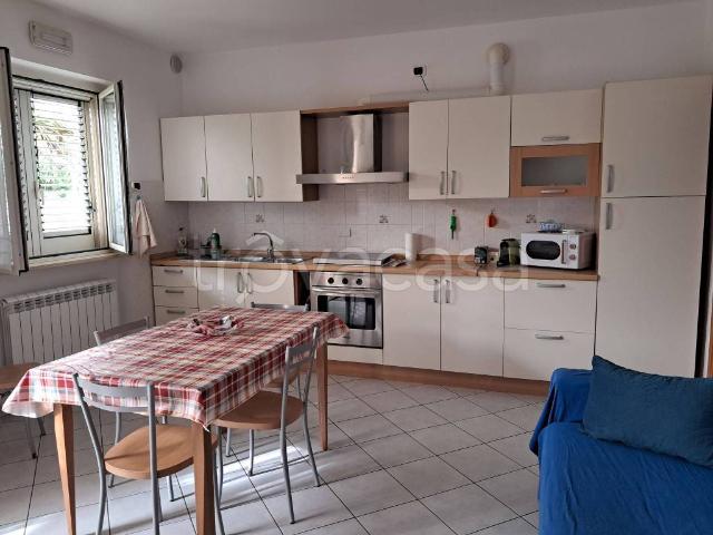 Appartamento in affitto a Roseto Degli Abruzzi, Abruzzo