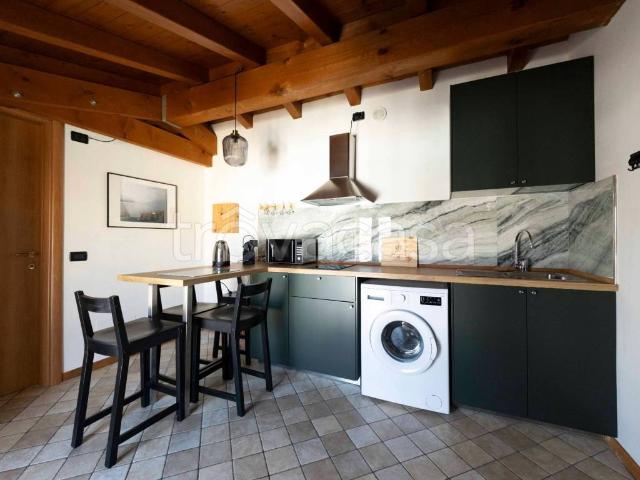Appartamento in affitto a Villaggio Famiglia, Rovato