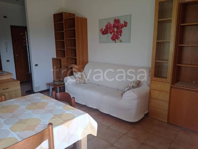 Appartamento in affitto a Comunità della Vallagarina, Borgo Sacco