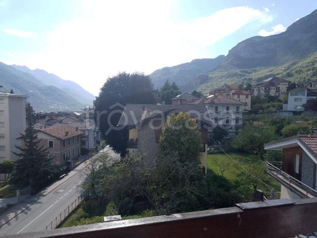 Appartamento in affitto a Saint Vincent, Aosta