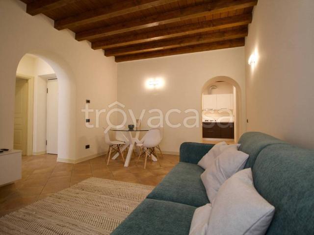 Appartamento in affitto a Comunità Montana Parco Alto Garda bresciano, Salò