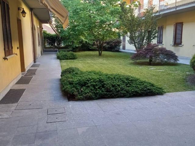 Appartamento in affitto a Samarate, Lombardia