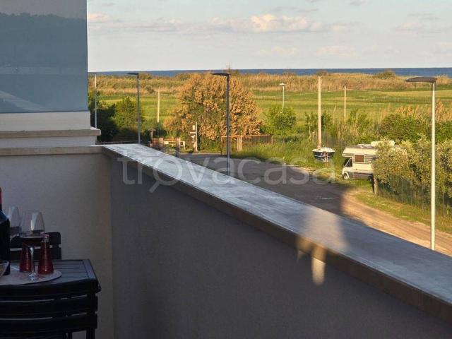 Appartamento in affitto a Sentina, Marche