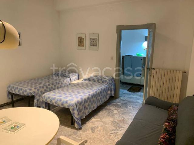 Appartamento in affitto a Mare, Marche