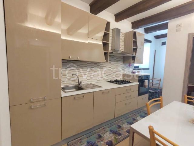 Appartamento in affitto a Marche, Ancona