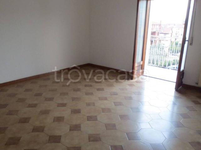 Appartamento in affitto a Sant'arcangelo Di, Basilicata