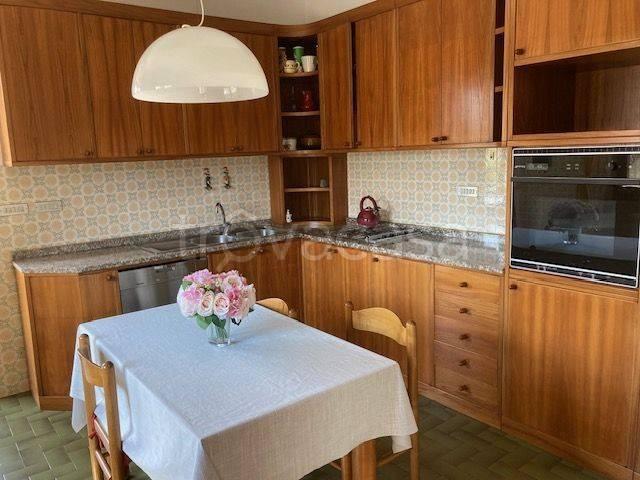 Appartamento in affitto a Ponzano Magra, Santo Stefano Di Magra