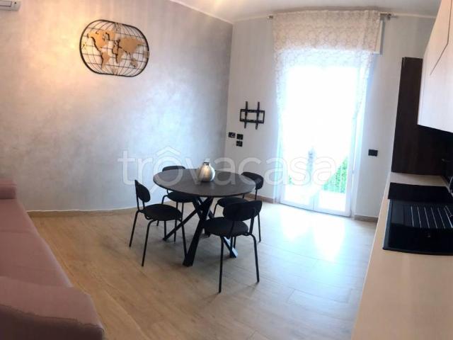 Appartamento in affitto a Sarnico, Lombardia