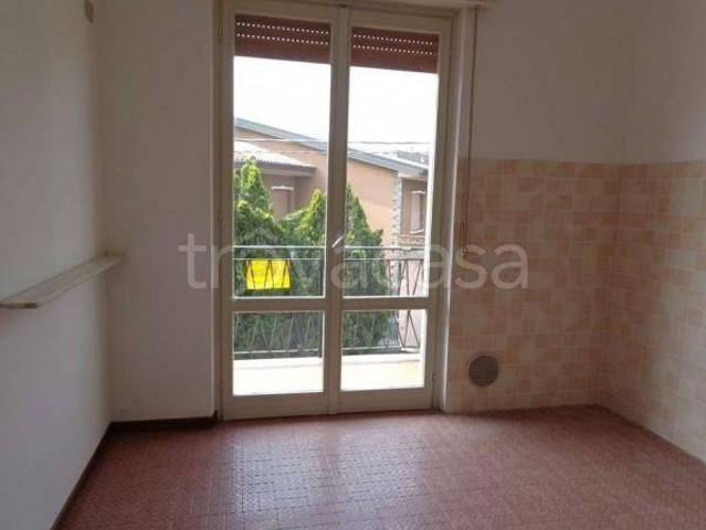 Appartamento in affitto a Solaro, Lombardia