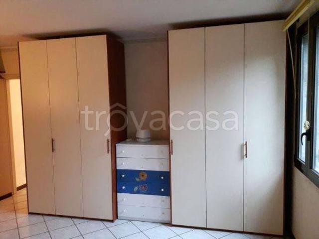 Appartamento in affitto a Mezzana, Somma Lombardo