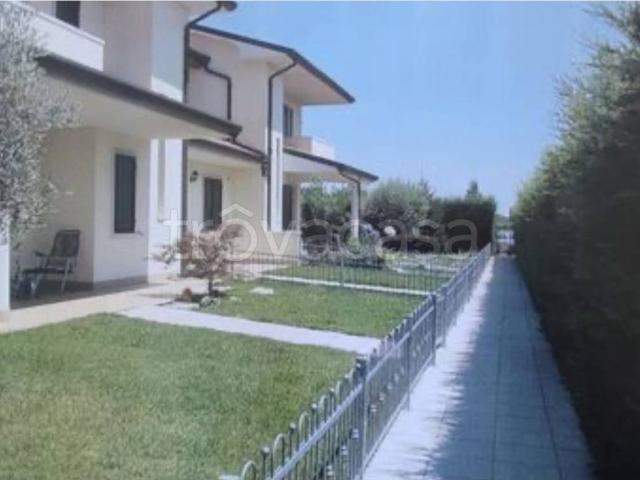 Appartamento in affitto a Sommacampagna, Veneto