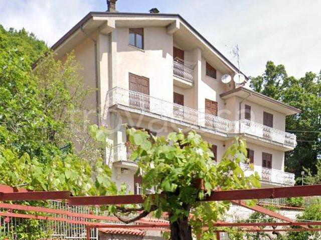Appartamento in affitto a Summonte, Campania