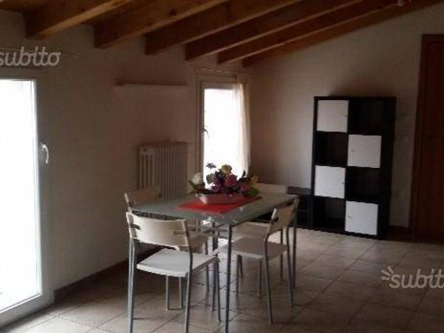 Appartamento in affitto a Sustinente, Lombardia