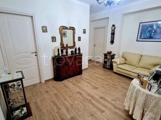 Appartamento in affitto a Puglia, Taranto