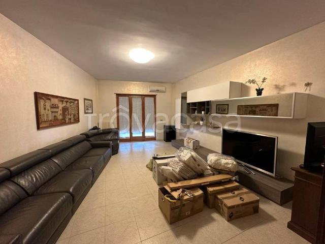 Appartamento in affitto a Puglia, Taranto