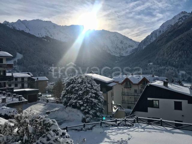 Appartamento in affitto a Comunità montana della valle Camonica, Temù