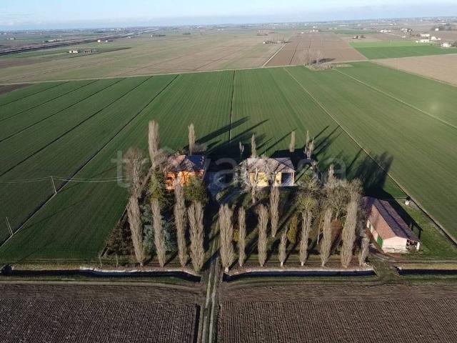 Appartamento in affitto a Unione Alto Ferrarese, Reggio Emilia