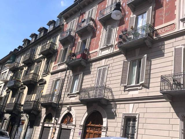 Appartamento in affitto a Circoscrizione 8, Piemonte