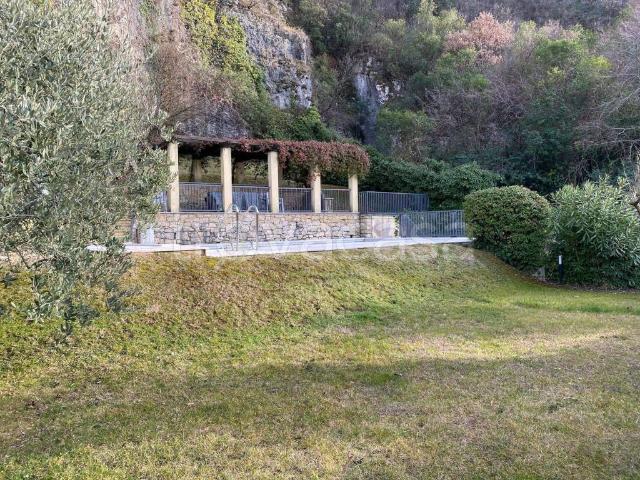 Appartamento in affitto a Torri Del Benaco, Veneto
