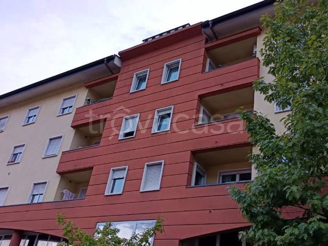 Appartamento in affitto a Territorio Val d'Adige, Trento