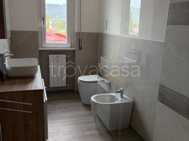 Appartamento in affitto a Trescore Balneario, Lombardia