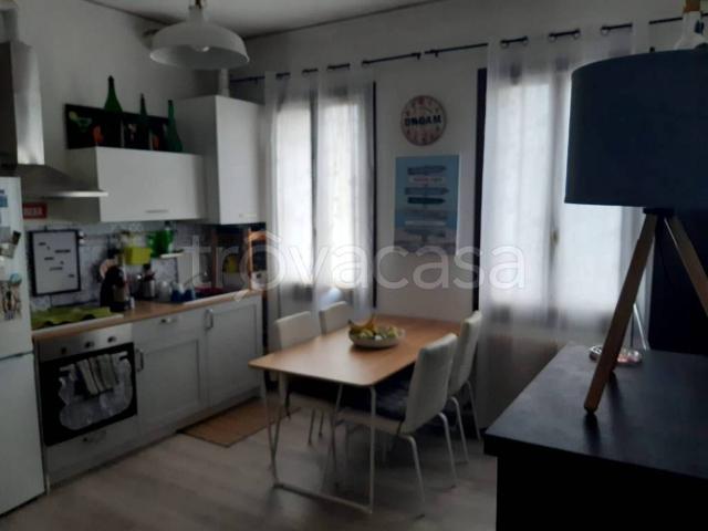 Appartamento in affitto a San Zeno, Treviso