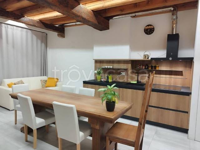 Appartamento in affitto a San Zeno, Treviso