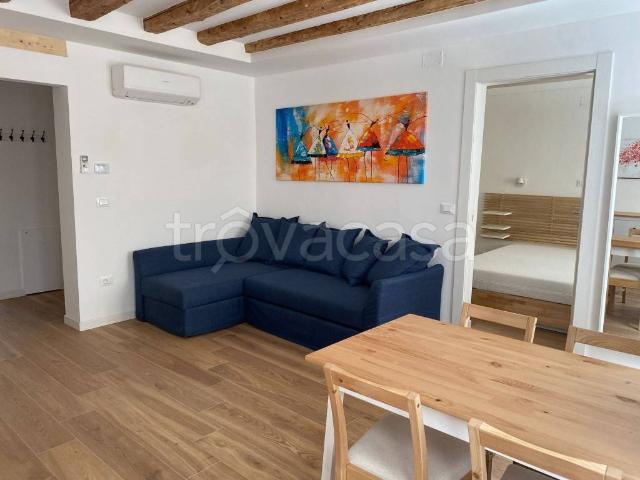 Appartamento in affitto a Barriera Vecchia-San Giacomo, Villa Opicina