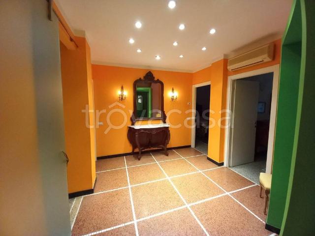 Appartamento in affitto a Vado Ligure, Liguria