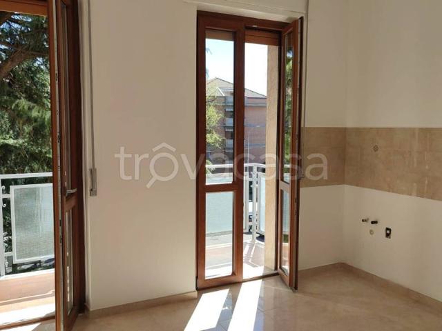 Appartamento in affitto a Fontanile, Piemonte