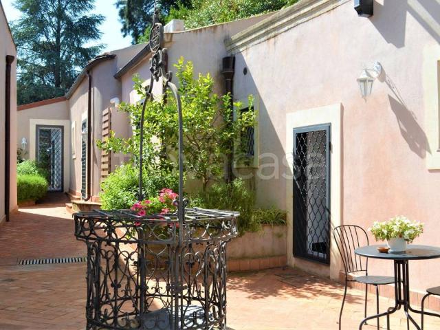 Appartamento in affitto a Valverde, Sicilia
