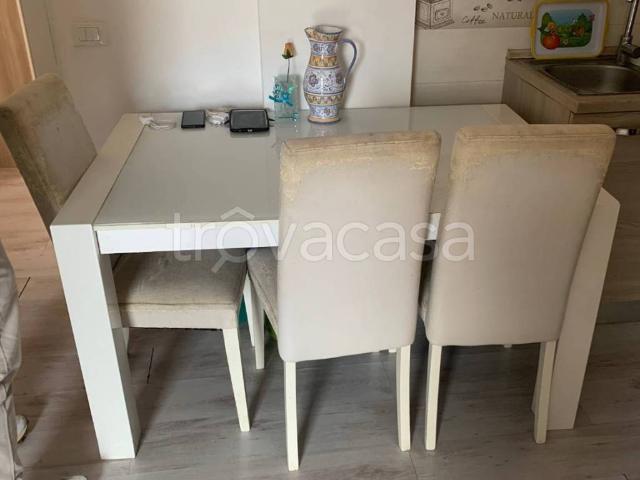 Appartamento in affitto a Vanzago, Lombardia