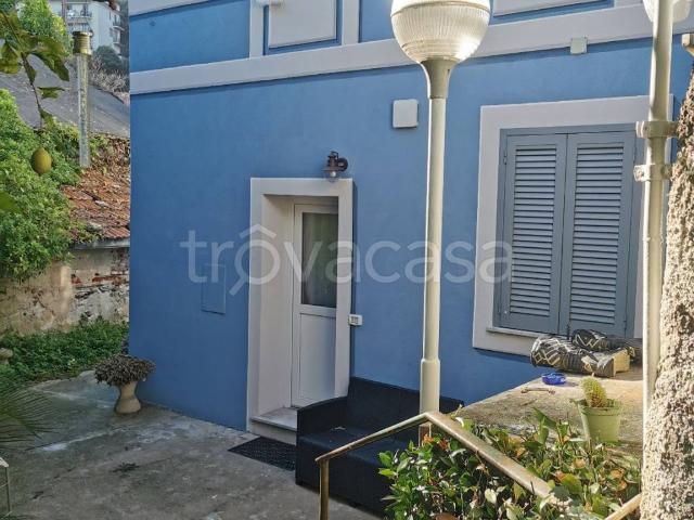 Appartamento in affitto a Parasio, Varazze
