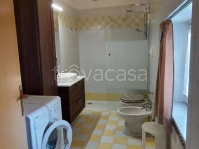 Appartamento in affitto a Velate, Varese