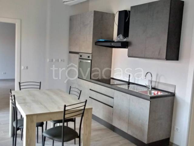 Appartamento in affitto a Varese, Lombardia