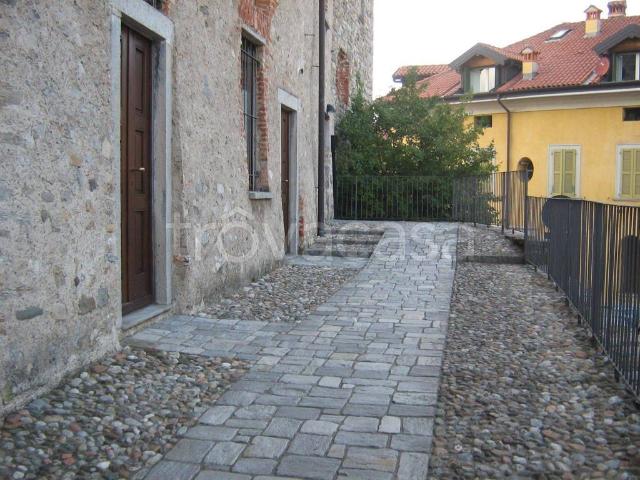 Appartamento in affitto a Calcinate degli Orrigoni, Varese