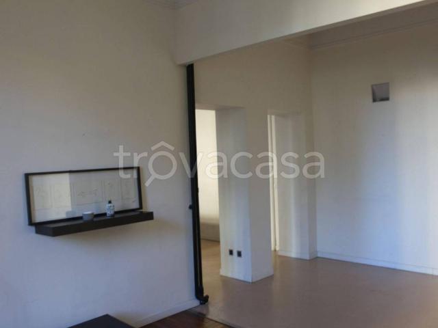 Appartamento in affitto a Giubiano, Varese