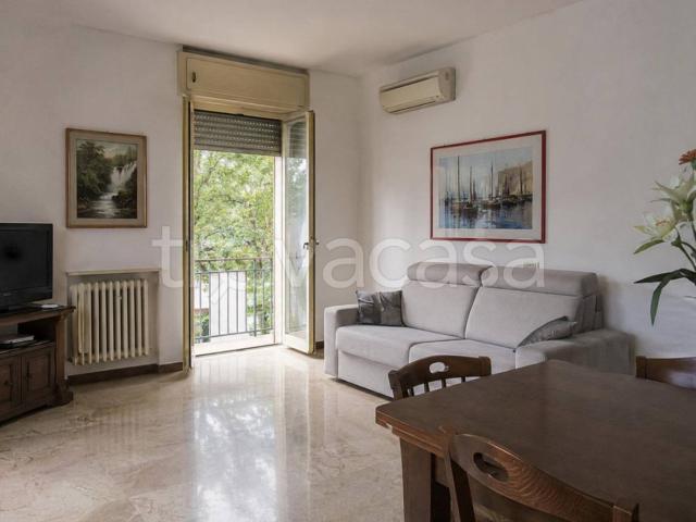 Appartamento in affitto a Bustecche, Varese