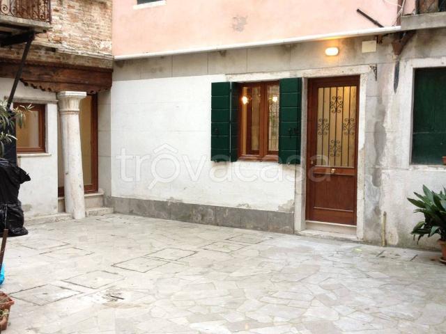 Appartamento in affitto a Venezia-Murano-Burano, Venezia