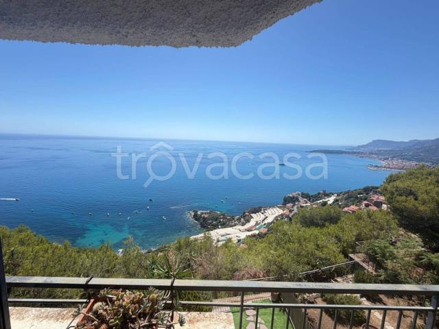 Appartamento in affitto a Ventimiglia, Liguria