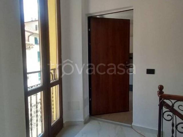 Appartamento in affitto a Somasca, Vercurago