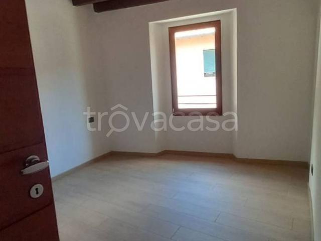 Appartamento in affitto a Somasca, Vercurago