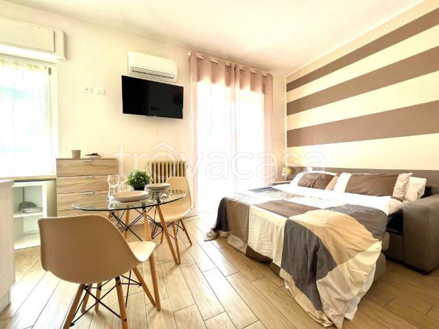 Appartamento in affitto a Ovest, Brenzone