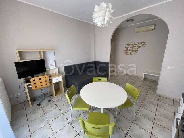 Appartamento in affitto a Sud-Ovest, Brenzone