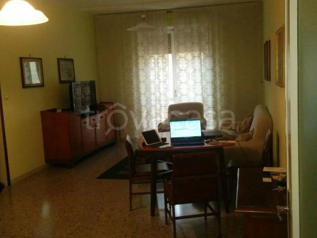 Appartamento in affitto a Centro storico, Brenzone