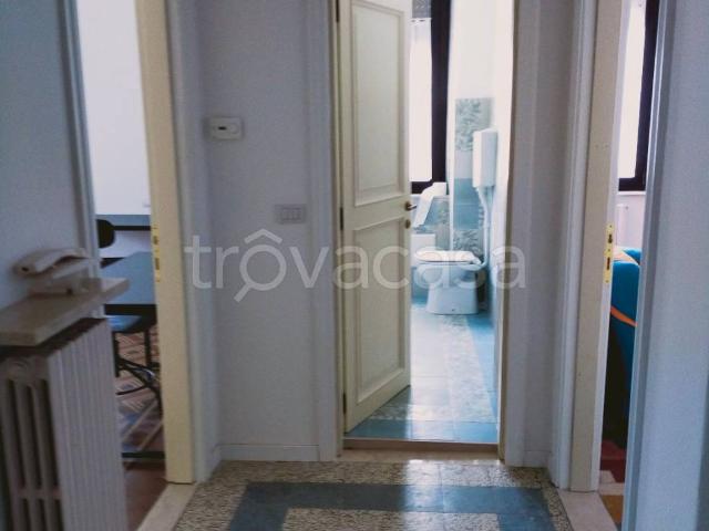 Appartamento in affitto a Centro storico, Brenzone