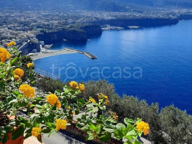 Appartamento in affitto a Vico Equense, Campania
